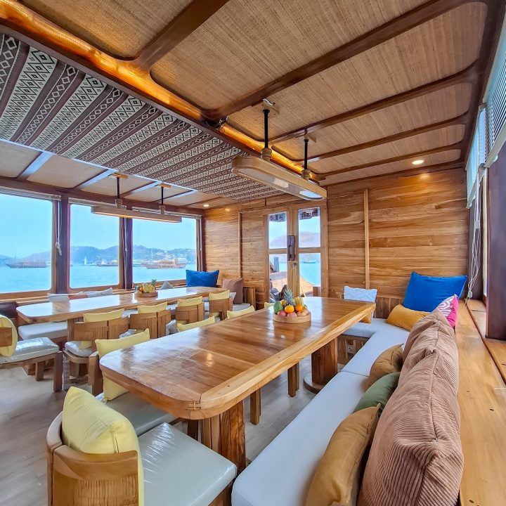 Indoor dinning area kala senja one day trip by Royal Voyage